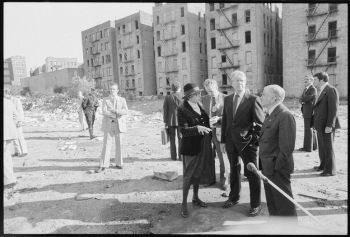 Secretary of Housing and Urban Development Patricia Harris, President Jimmy Carter, and New York Mayor Abraham Beame tour the South Bronx in the late 1970s, around the time that Sonfist returned to the area and found it “thoroughly devastated” by gang warfare and arson.